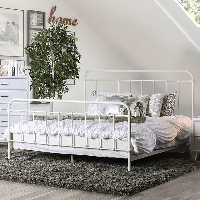 IRIA Vintage White Cal.King, E.King, & Full Bed