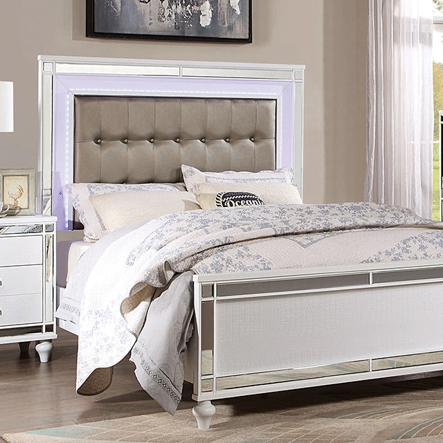 BRACHIUM Bed, White