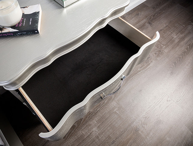Melodi Parc Dresser