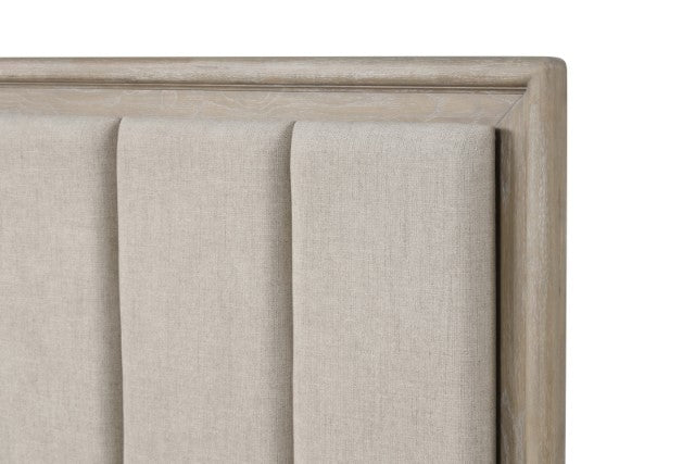 Midhurst E.King & Queen Bed